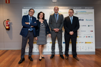 Cena-Fotocall-34-4-Congreso-Ciudades-Inteligentes-2018