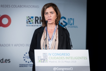 Margarita-Valle-Ayuntamiento-Sevilla-1-Ponencia-4-Congreso-Ciudades-Inteligentes-2018