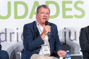Adolfo-Borrero-Ametic-1-Mesa-Redonda-5-Congreso-Ciudades-Inteligentes-2019