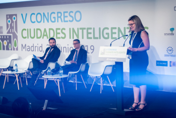 Ines-Leal-Grupo-Tecma-Red-1-Clausura-5-Congreso-Ciudades-Inteligentes-2019