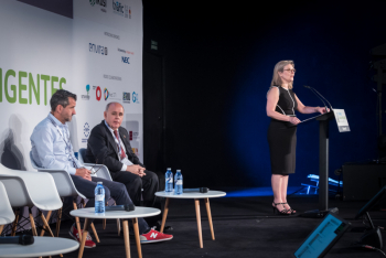 Ines-Leal-Grupo-Tecma-Red-1-Inauguracion-5-Congreso-Ciudades-Inteligentes-2019