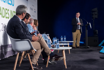 Jose-Javier-Hernandez-Ayto-Madrid-4-Mesa-Redonda-5-Congreso-Ciudades-Inteligentes-2019